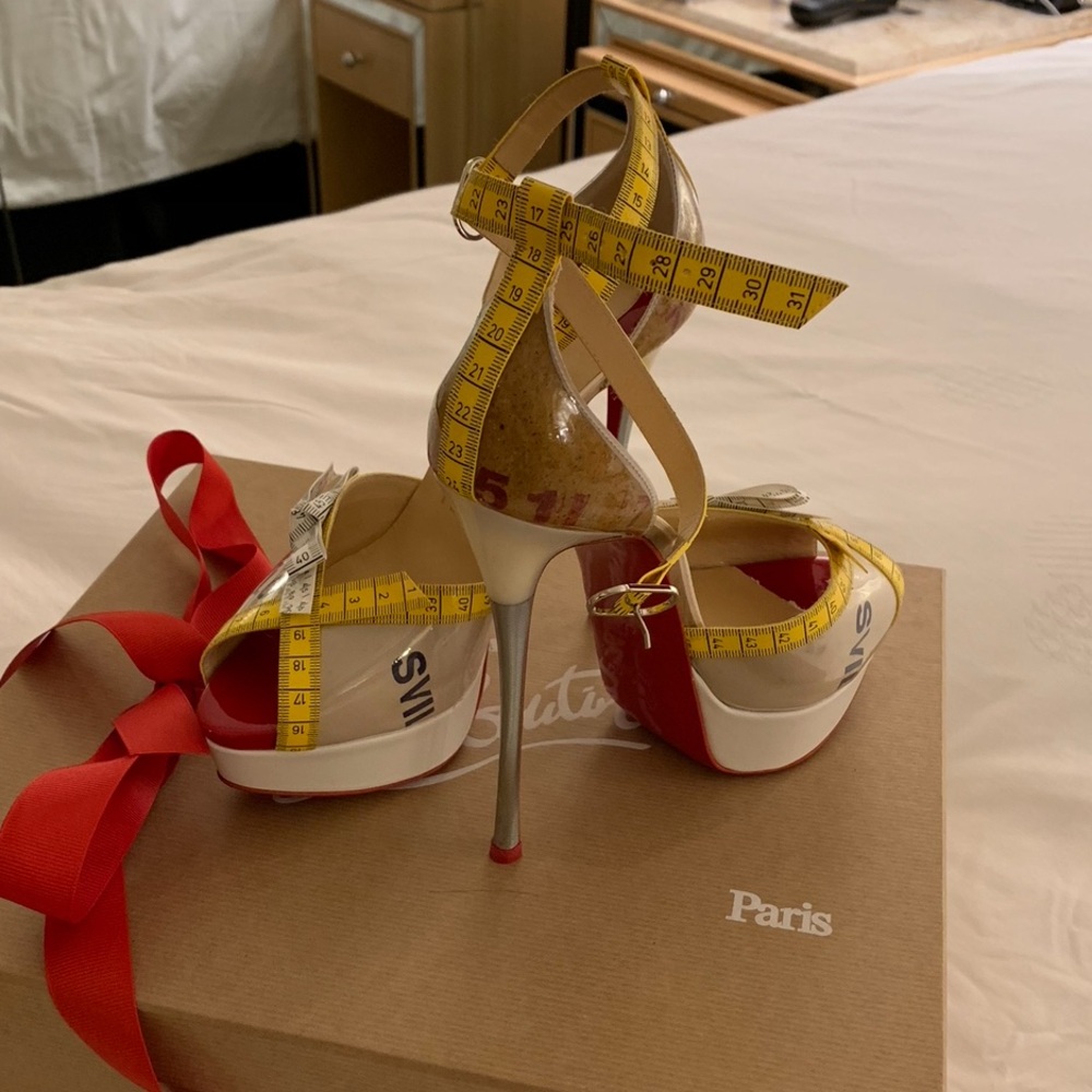 Louboutin 37
